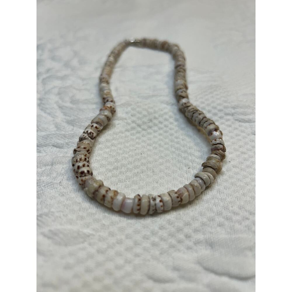 Sea Shell Choker Necklace with Barrel Clasp Vintage - Picture 2 of 3